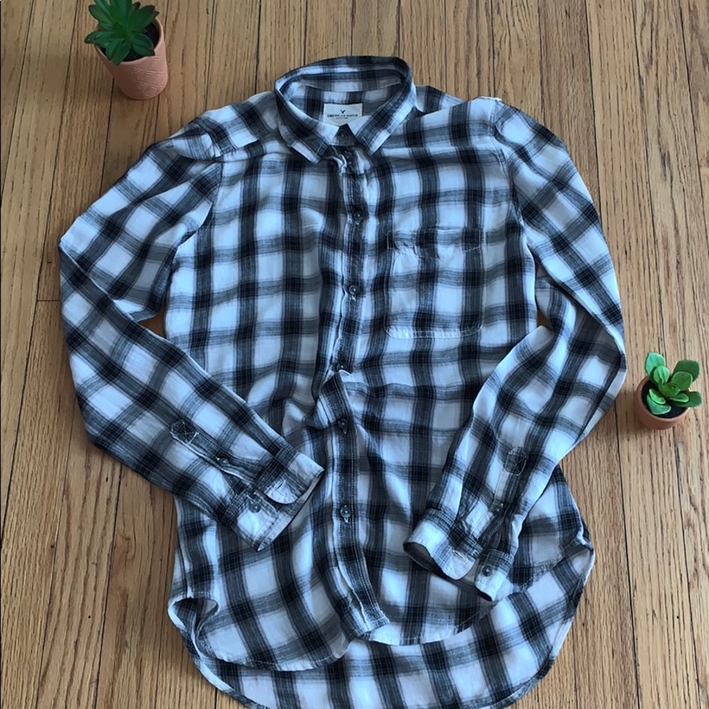 Women’s American Eagle flannel